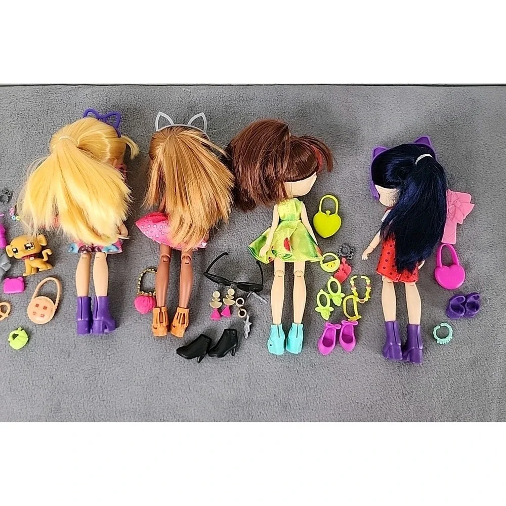 Lot‎ of 4 Boxy Girls Dolls Mixed Outfits Shoes Accessories Dog Glasses